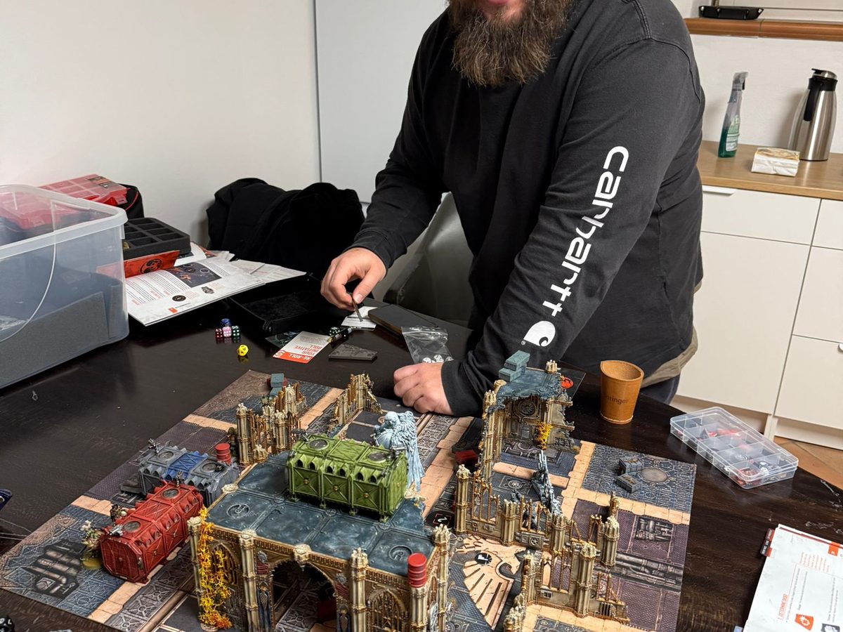 Club night at Legio Intermeratus in Augsburg: play, paint, meet people